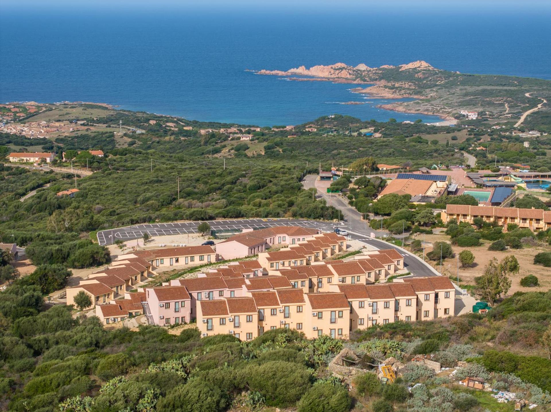 Residence Rocce Rosse Isola Rossa  Esterno foto