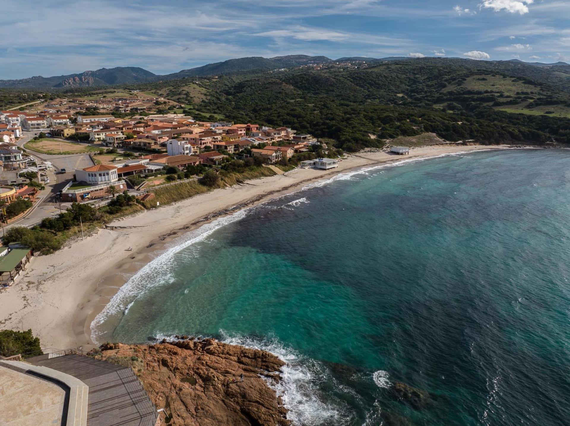 Residence Rocce Rosse Isola Rossa  Esterno foto